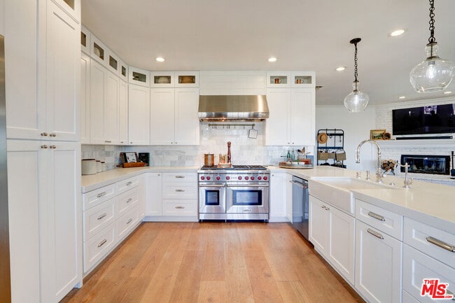 Building Photo - 456 S McKnight Rd