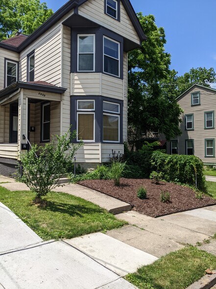 Primary Photo - 2939 Cleinview Ave