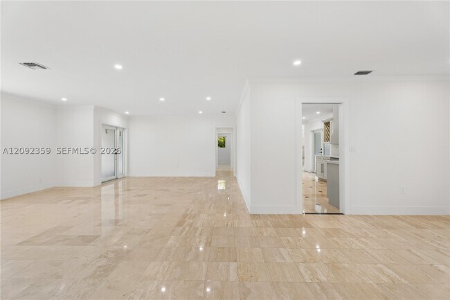 Building Photo - 9365 SW 142nd St