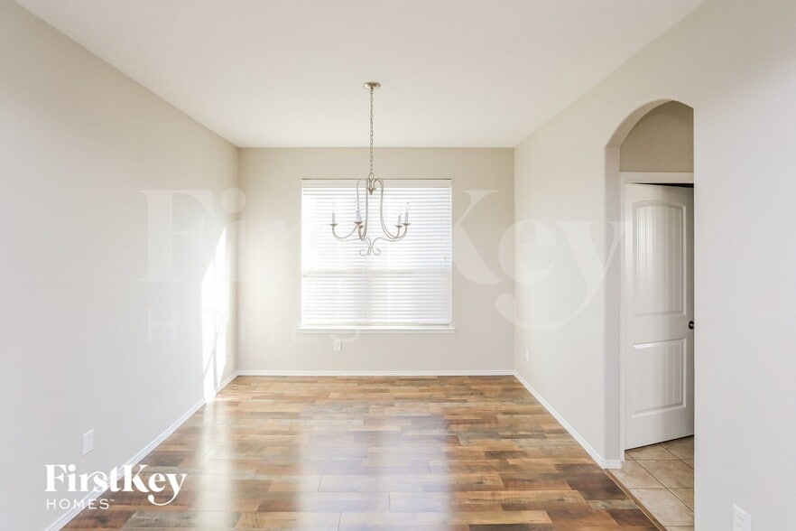 Building Photo - 108 Arabian Rd