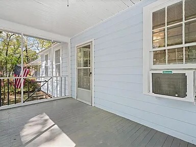Building Photo - 1450 McArthur St