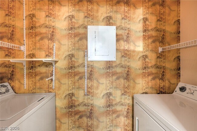 Building Photo - 7163 S Durango Dr