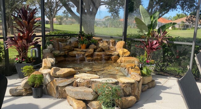 Building Photo - 8900 Lely Island Cir