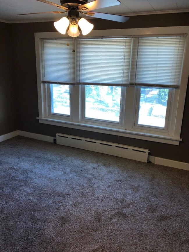 Building Photo - 3-Bedroom Home in Emmaus