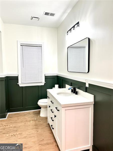 Building Photo - 1834 Walker St