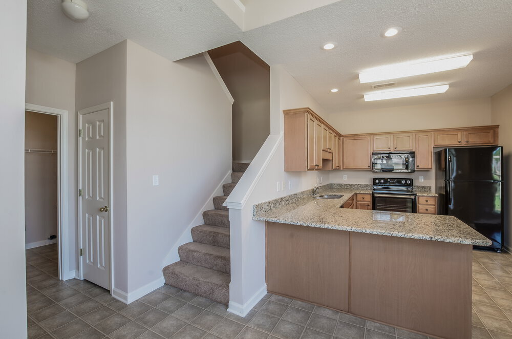 Building Photo - 1132 Hoska Cove