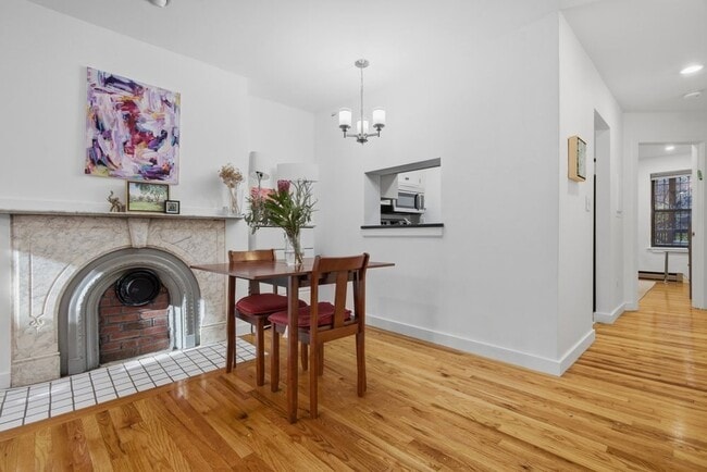 Building Photo - 46 Dwight St