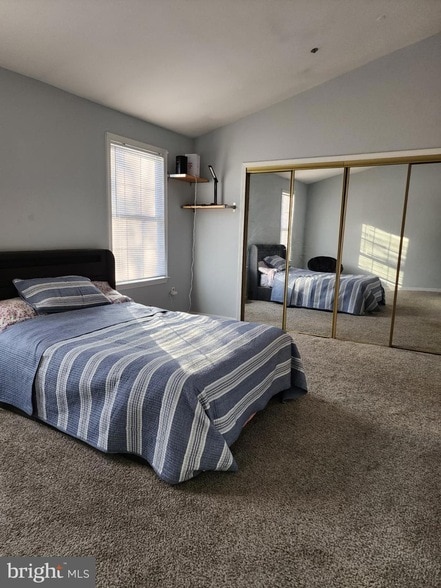 Building Photo - 12 Joyceton Terrace