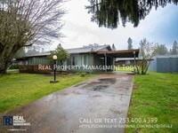 Building Photo - 1414 Josephine Ct SE