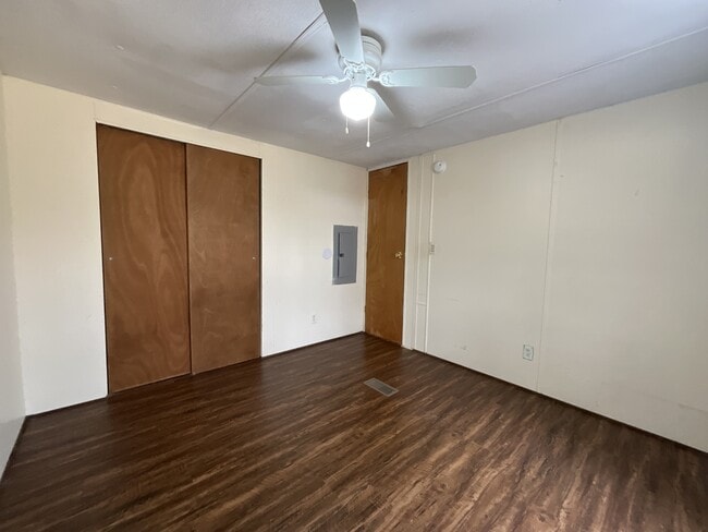 Building Photo - 1053 Vz County Rd 1927