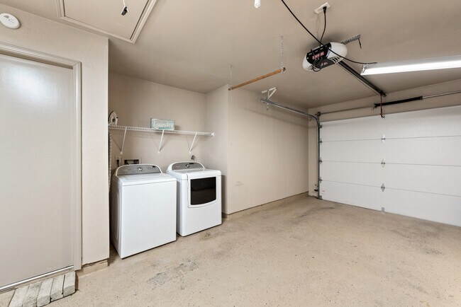 Building Photo - 20514 Blue Beech Dr