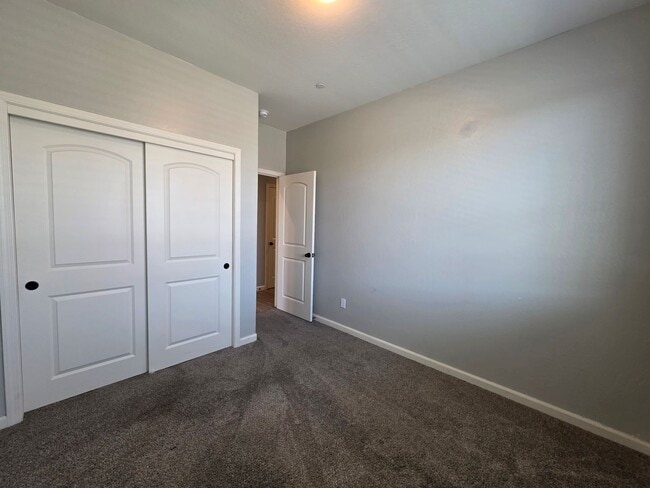 Building Photo - 3949 W Nellis Ave