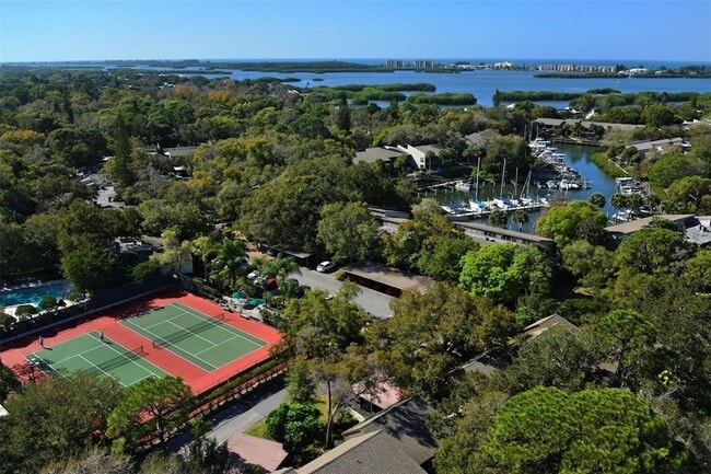Building Photo - 1701 Pelican Cove Rd