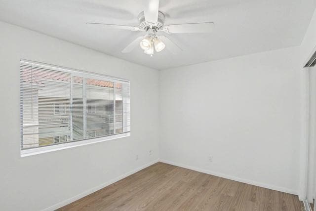 Building Photo - 7405 Charmant Dr