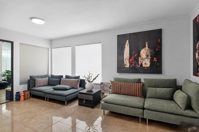 Building Photo - 70325 Mottle Cir