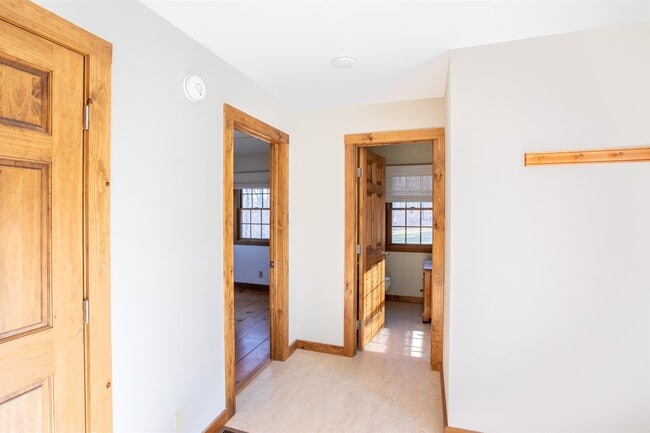 Building Photo - 396 Prindle Rd