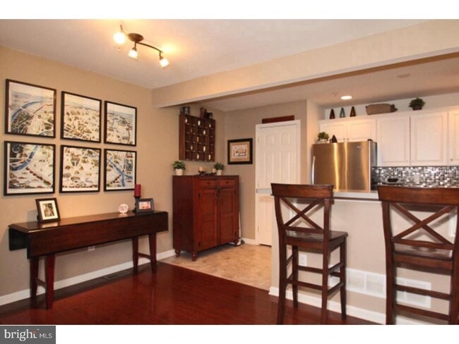 Building Photo - 278 Flagstone Rd