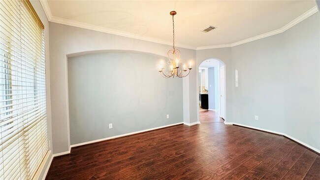 Building Photo - 3218 Oak Cliff Ln