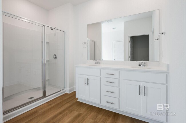 Building Photo - 12946 Grand Rpds Rd