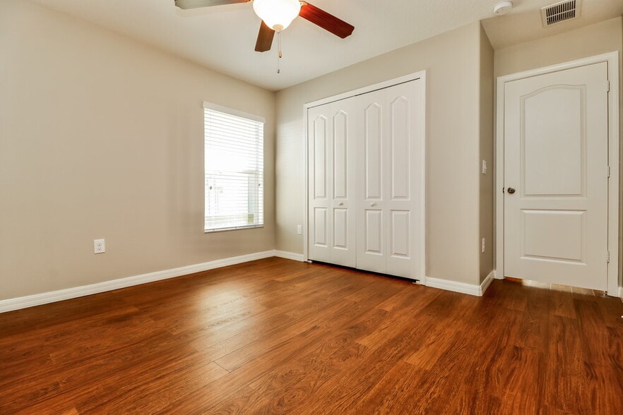 Building Photo - 18408 Waydale Loop
