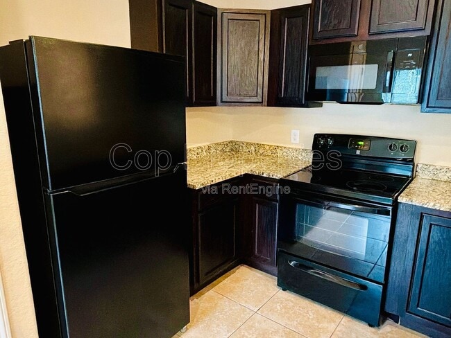 Building Photo - 7108 Micayla Cove