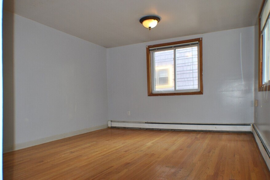 Building Photo - 23 Kenney St