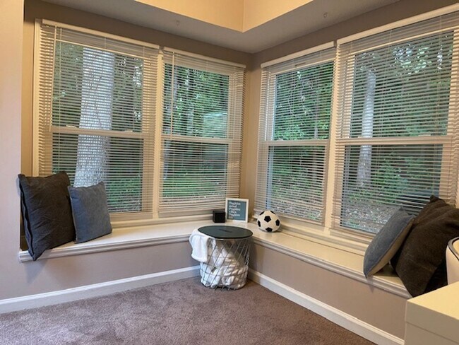 Building Photo - Available through Furnished Finder #757335_1