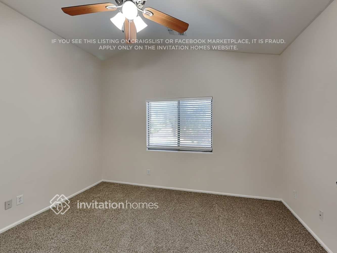 Building Photo - 42575 W Sunland Dr