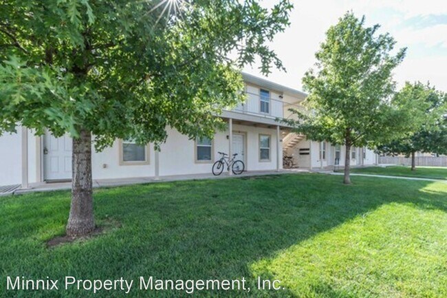 Building Photo - 203 27th St