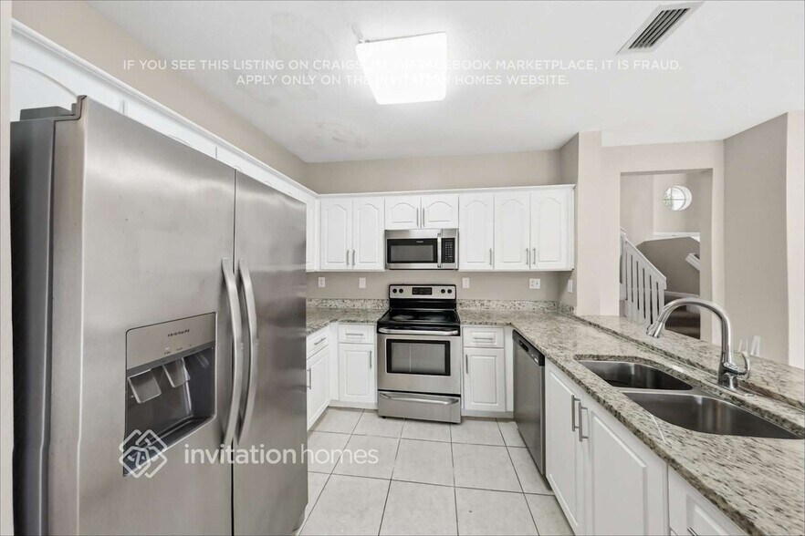 Building Photo - 16147 SW 143rd St