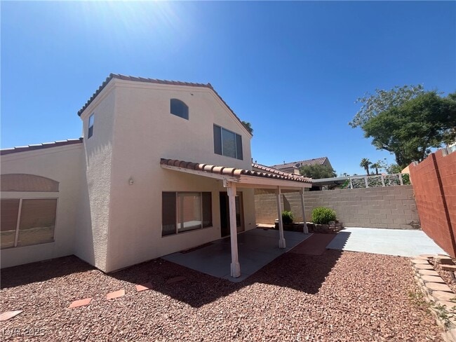 Building Photo - 1721 Matador Way