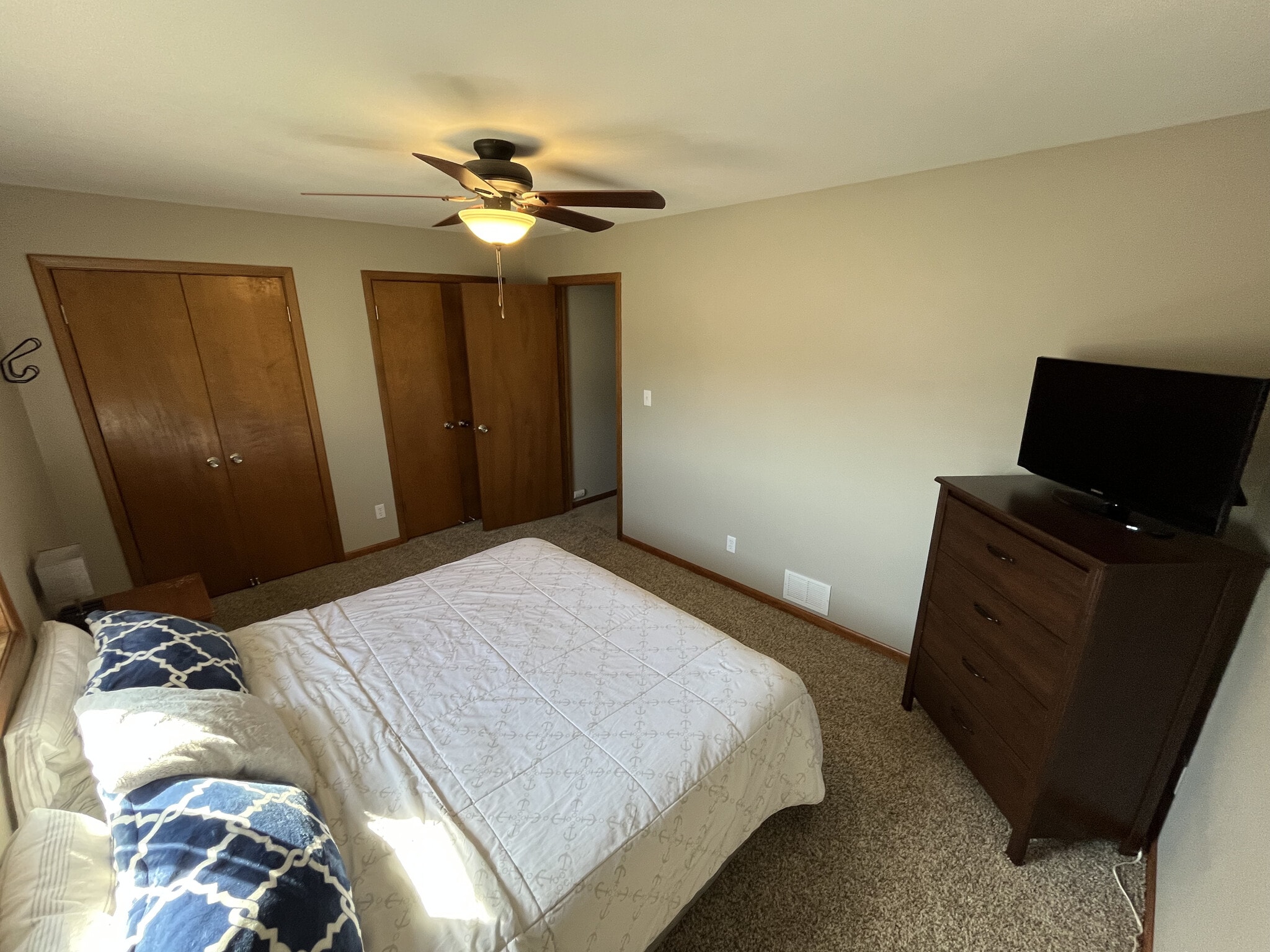 Master Bedroom - W245N6688 Bowling Green Ct