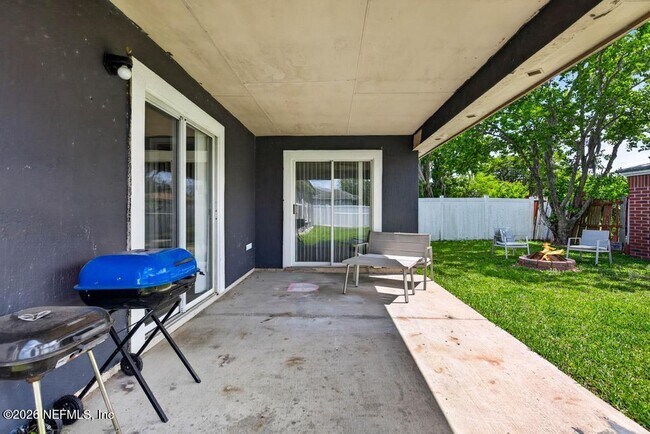 Building Photo - 10842 Lydia Estates Dr