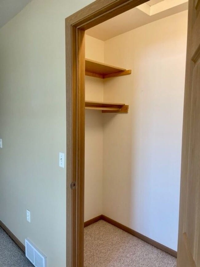 Building Photo - 3566-3572 East Meadows Place