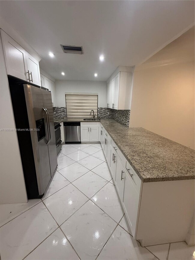 Building Photo - 17268 NW 60th Ct