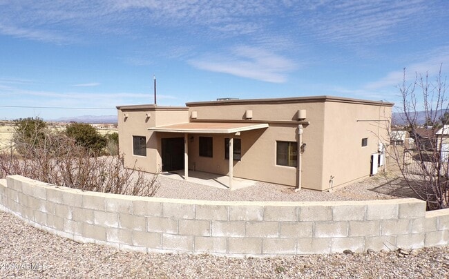 Building Photo - 3998 E Mountain Vista Rd