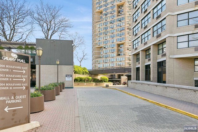 Building Photo - 7004 JFK Blvd E