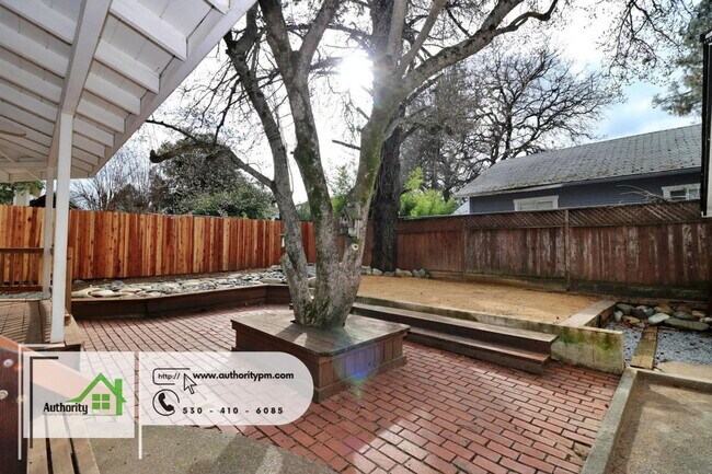 Building Photo - 1804 Chestnut St