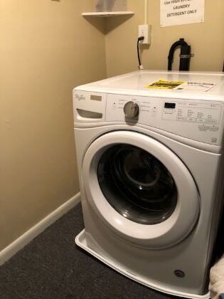 washer and dryer - 1 Minnesota Rd