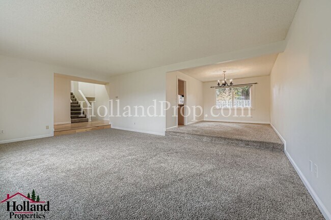 Building Photo - Bright, Modern, and Ready to Welcome You H...