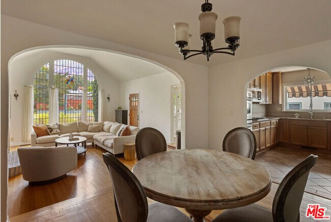 Building Photo - 1700 Morada Pl
