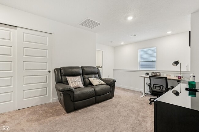 Building Photo - 4544 Nokes Pl