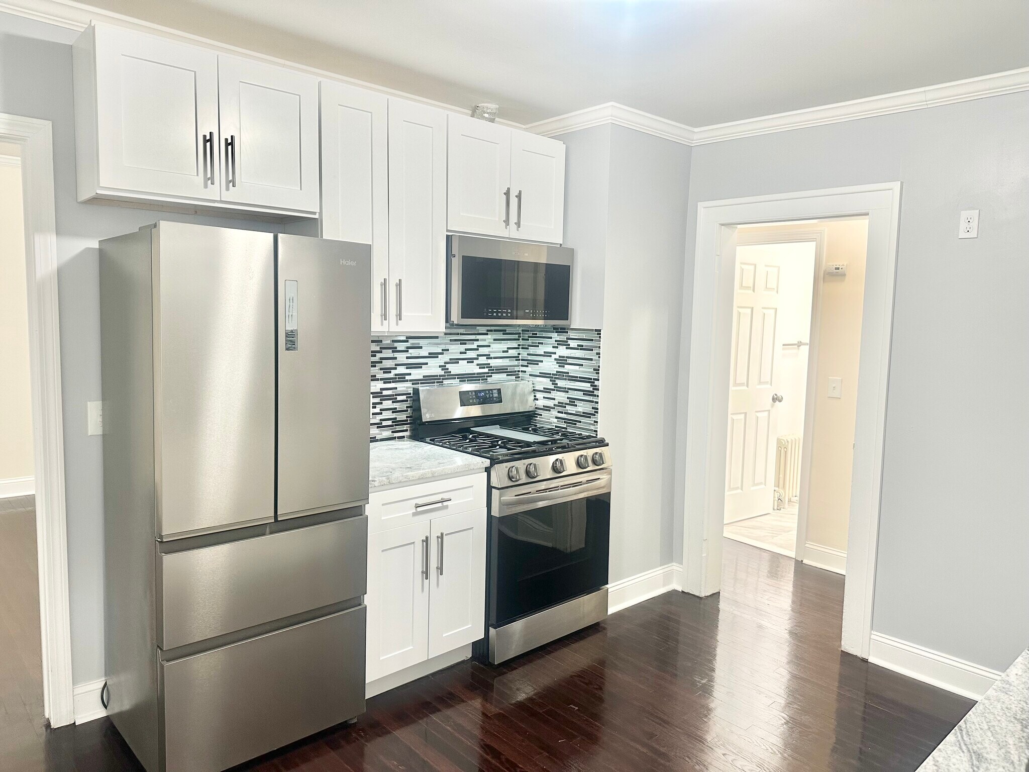 Building Photo - 67 Tremont Ave