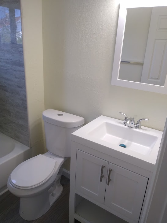 Building Photo - 907 Rugby St