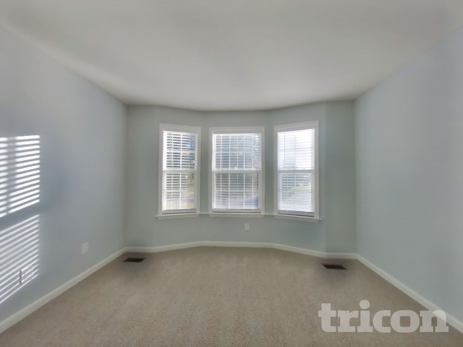 Building Photo - 1605 Mary Ct