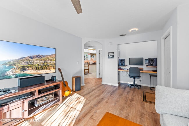 Building Photo - 1479 Beechfern Dr