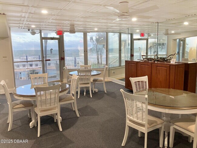 Building Photo - 1155 Ocean Shore Blvd