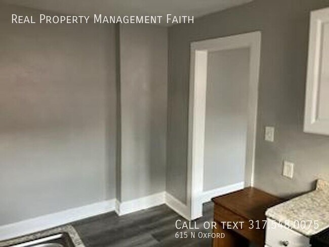 Building Photo - 615 N Oxford-