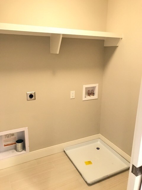 Building Photo - Coming Soon! Great modern rental in The Nations!