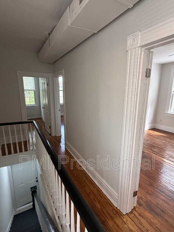 Building Photo - 1812 3rd Ave